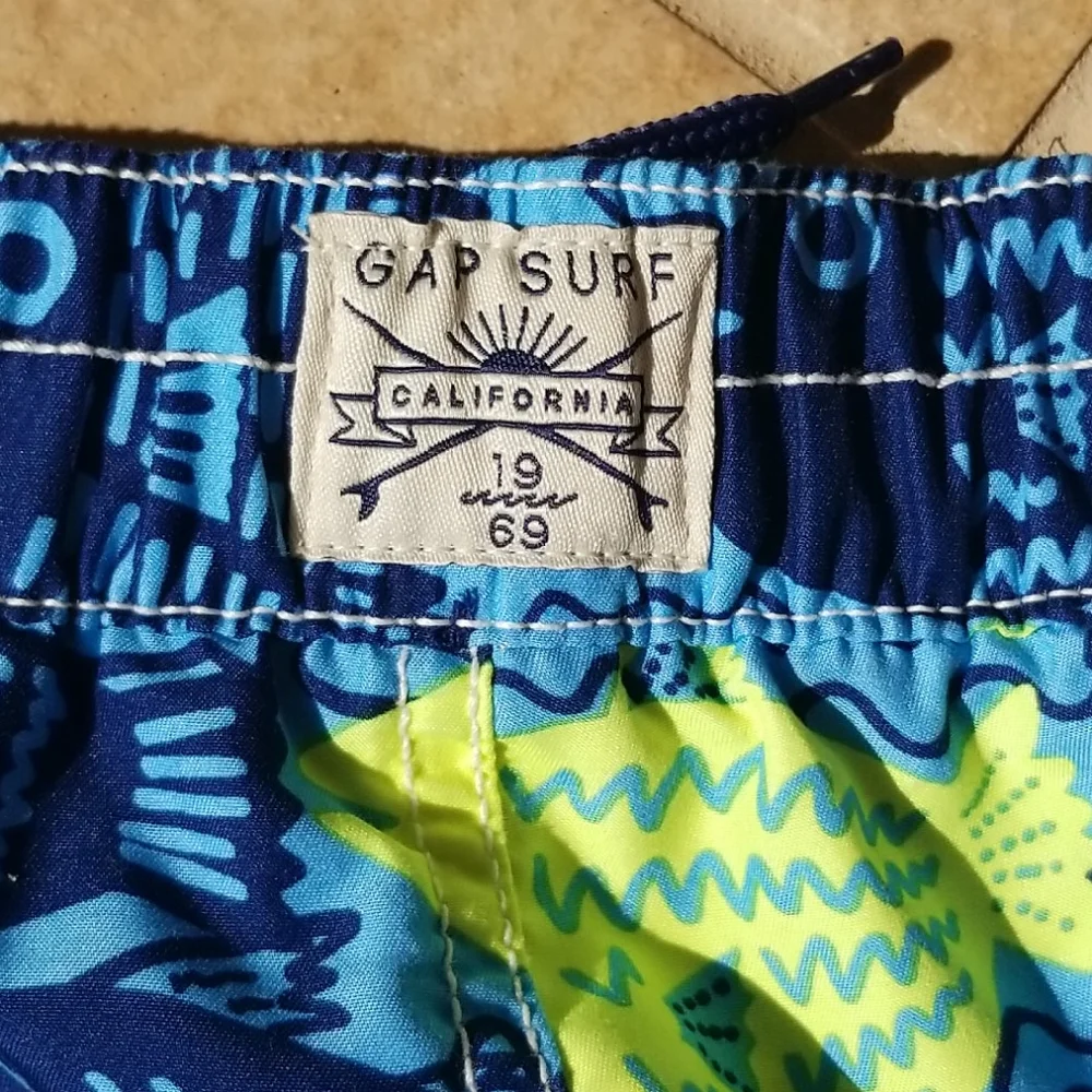 Gap Blue fish swim trucks size 12